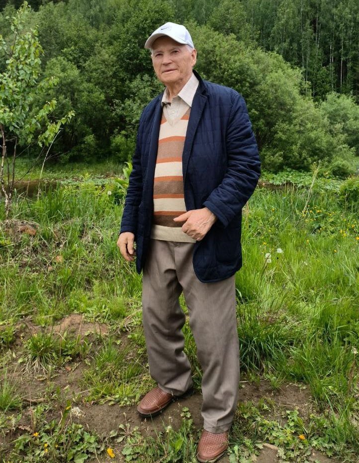    Августин Курбацких вырос в тайге и по-прежнему очень любит бывать на природе. Фото: Из личного архива Августина Курбацких