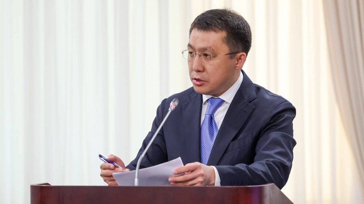    Фото: пресс-служба премьер-министра Август Макаров