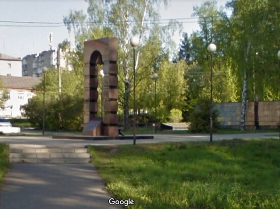     "Вечный огонь" в Серове / фото: google.ru/maps