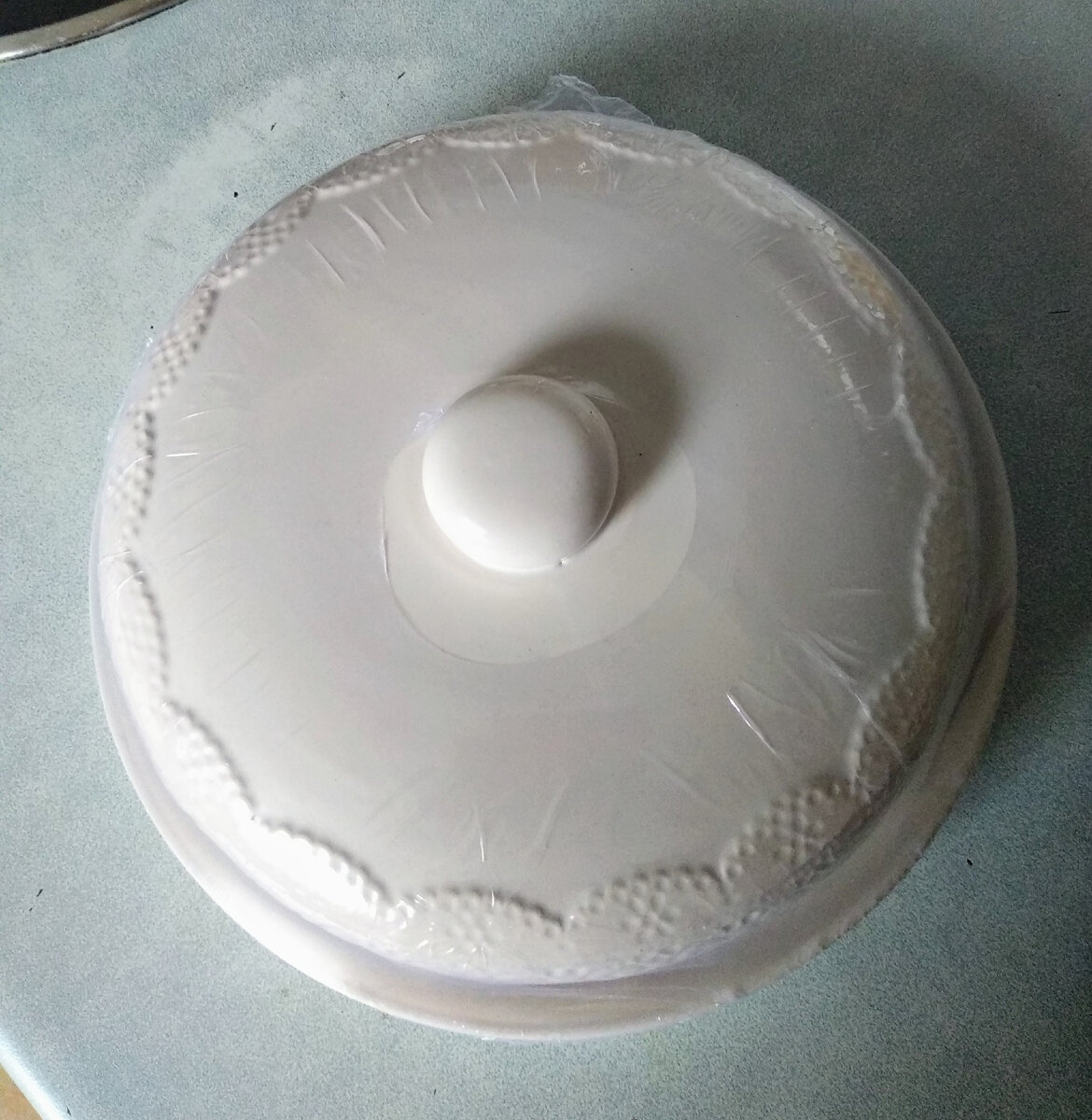 Блюдо для блинов с крышкой. Фото автора