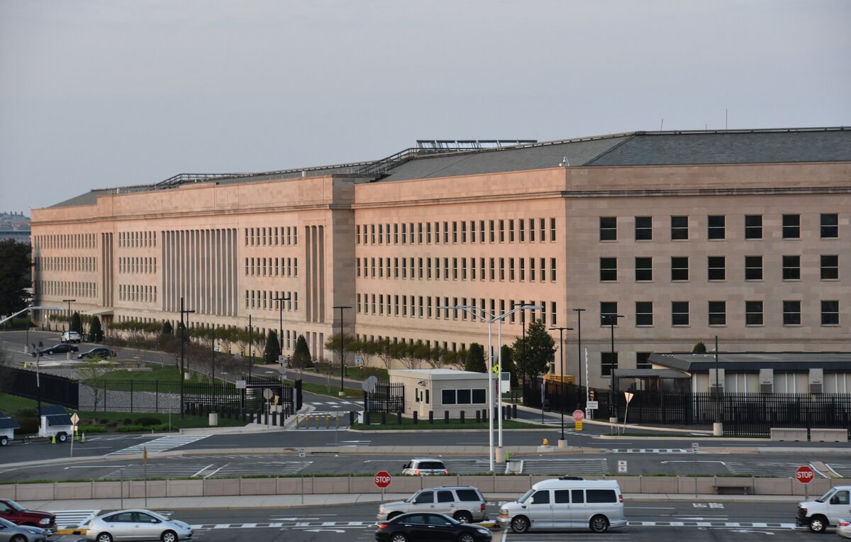    Пентагон  Ritu Manoj Jethani/Shutterstock/Fotodom