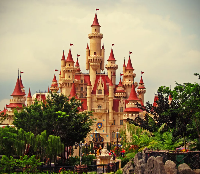 Сказочное королевство, где всё хорошо, когда всем плохо....