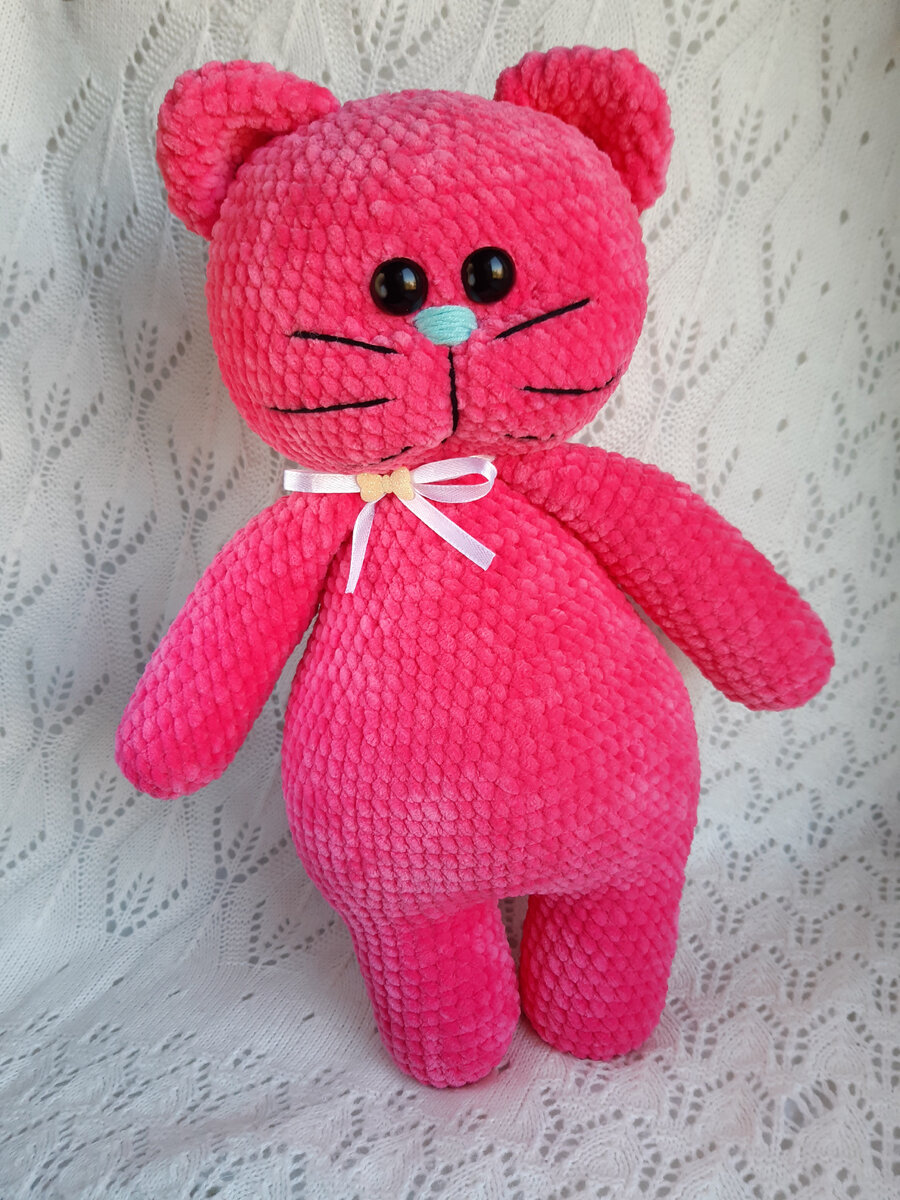 Игрушка связана на основе этой схемы, с изменением для нужного размера 