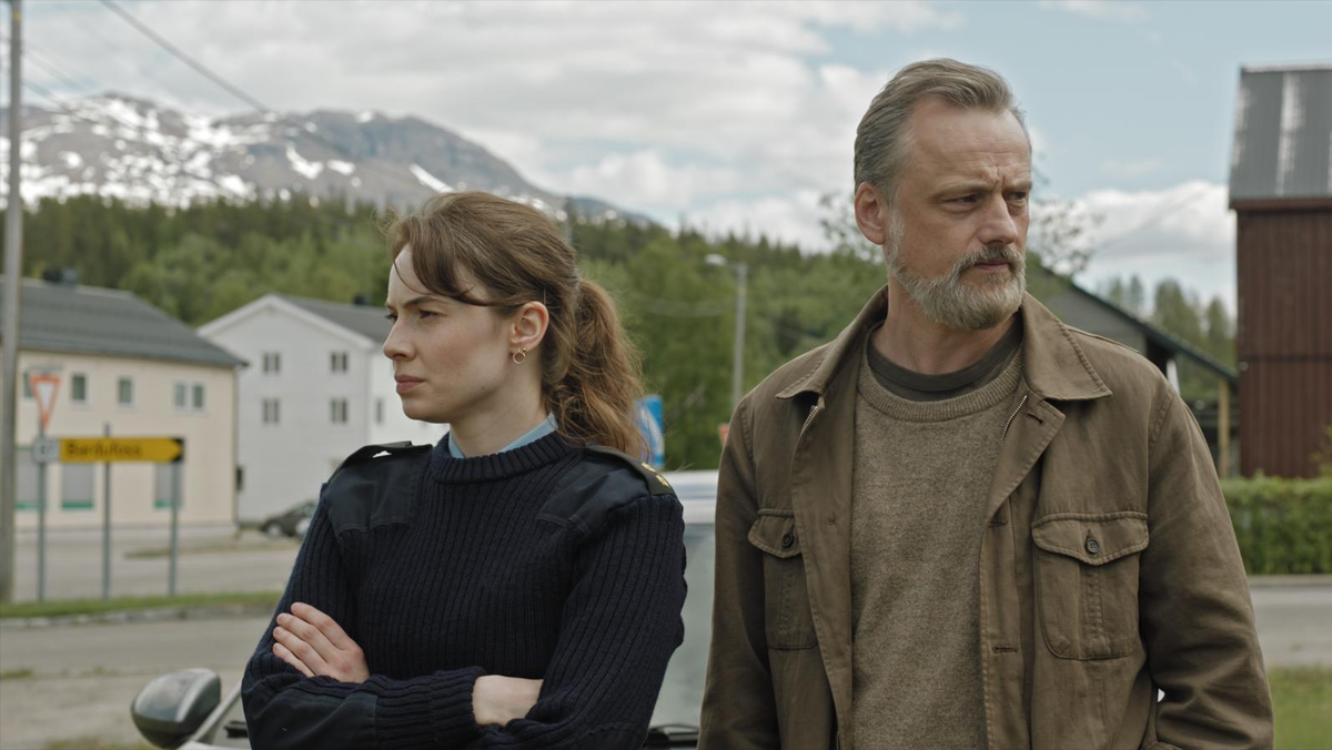 Кадр из сериала "Поймать и отпустить". Яндекс. Картинки.