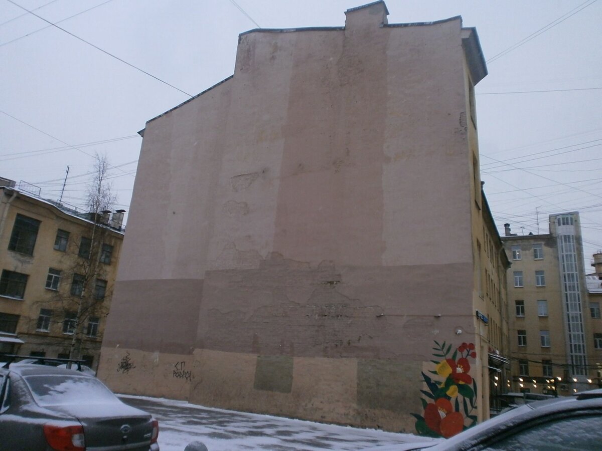      около метро Василеостровская