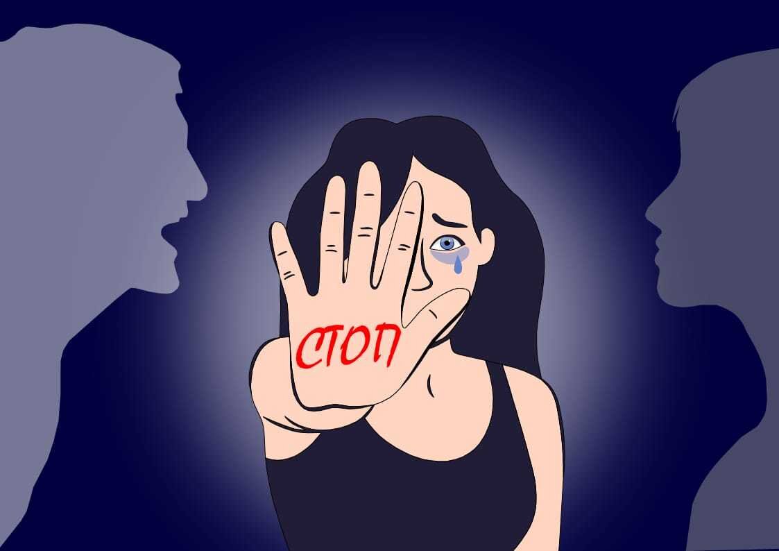 грубый человек. женщина абьюзер кравец. абьюзер женщина. женщина абьюзер кравец. токсичные отношения.