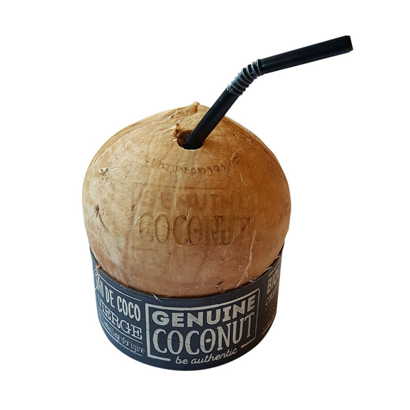 кокос питьевой с трубочкой. кокос свежий с трубочкой. кокос с трубочкой. кокос питьевой. кокос питьевой.