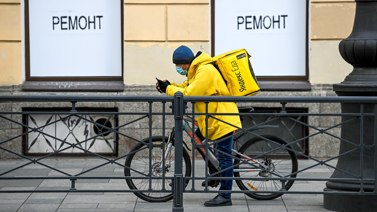 Можно ли работать курьером Яндекс Еды круглосуточно каждый день? | Закон и  Порядок | Дзен