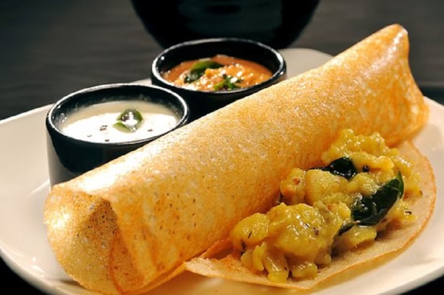 Масала доса. Криспи масала ДОСА. Masala Dosa кадры. Masala Dosa кафе на берегу. Спешил масала ДОСА.