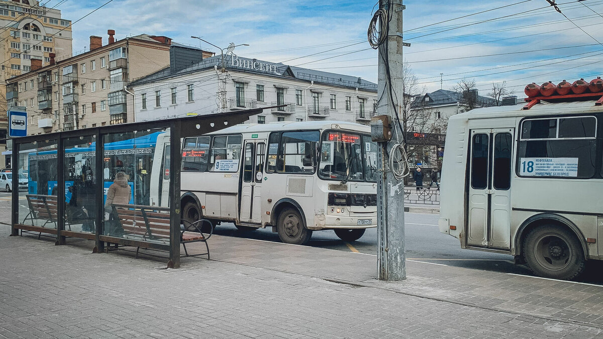     Законопроектом подразумевается задержание автомобилей нелегальный перевозчиков.