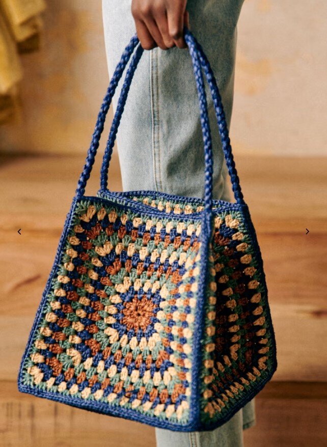 Сумка от бренда Sezane