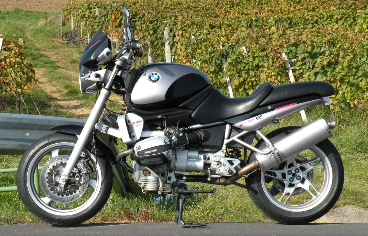 BMW R1100R 2001 года