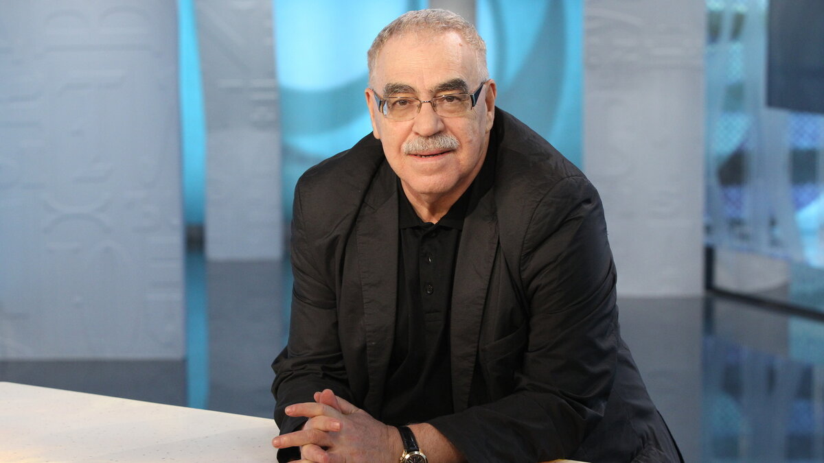 новиков виктор абрамович театр комиссаржевской. руководитель театра комиссаржевской. художественный руководитель театра комиссаржевской. директор театра комиссаржевской. виктор абрамович новиков.