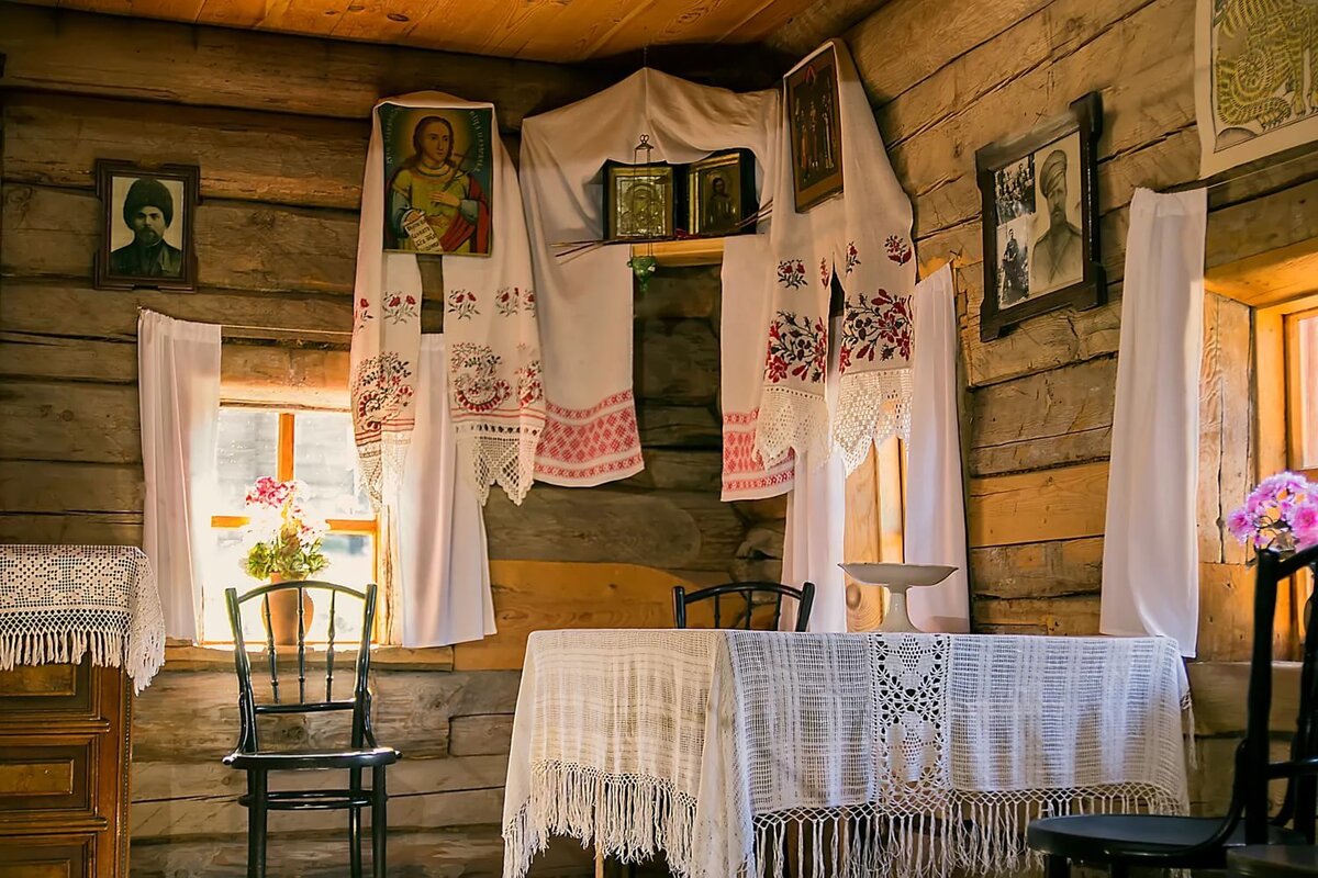 https://pro-dachnikov.com/uploads/posts/2023-01/1673415875_pro-dachnikov-com-p-shtori-v-russkoi-izbe-foto-22.jpg