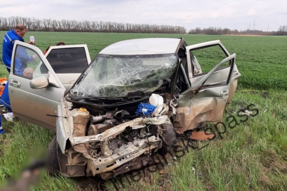    На Кубани в лобовом ДТП погибли три человека