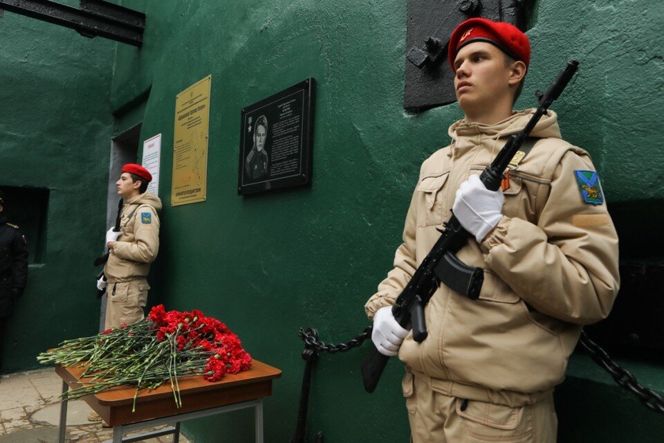    Почетный караул. Иван ДЯКИН/правительство Приморского края