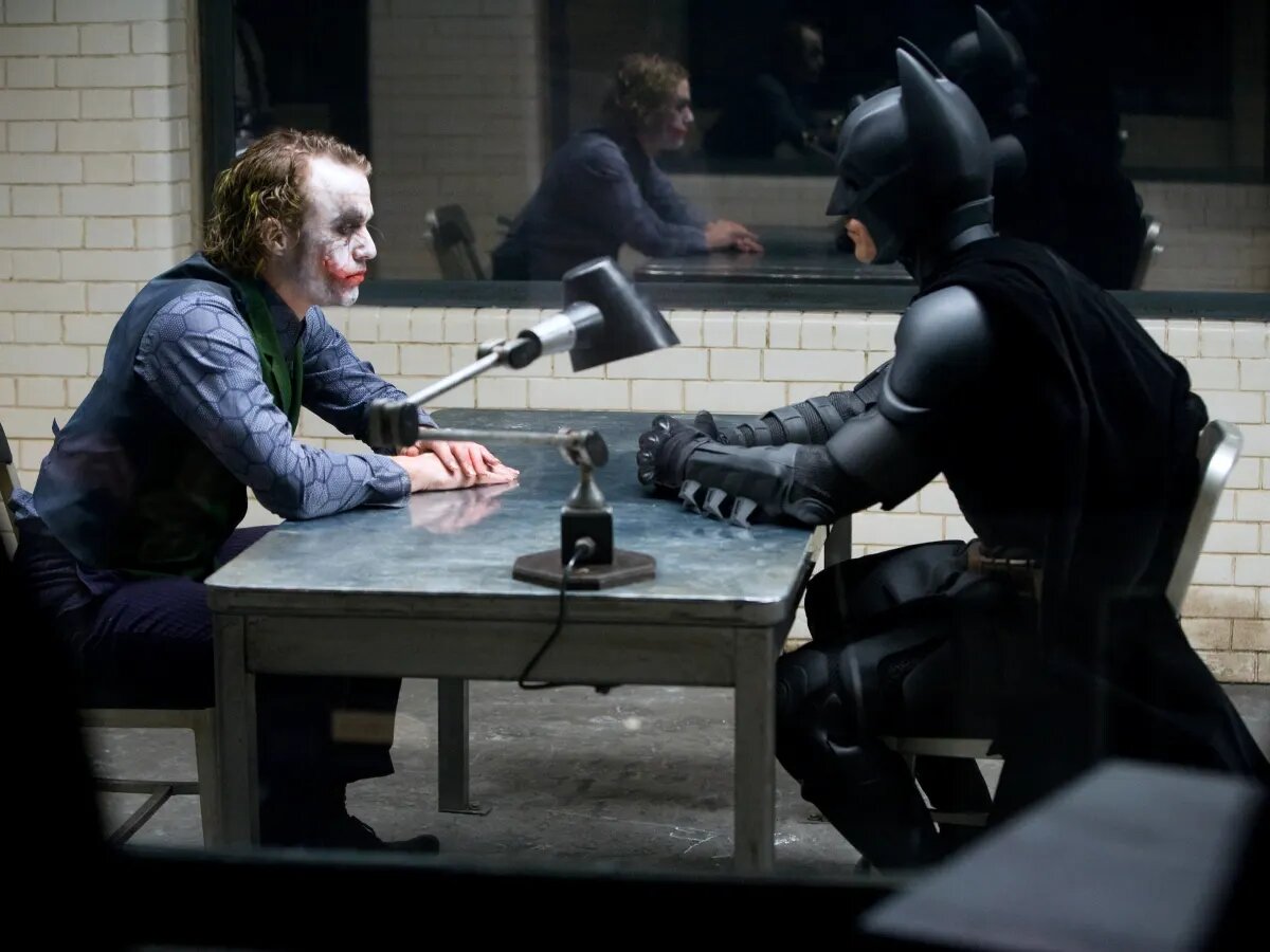 Джокер на допросе