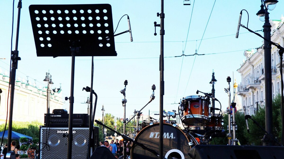     Выступление музыканта в Сибае в какой-то момент приняло странный оборот