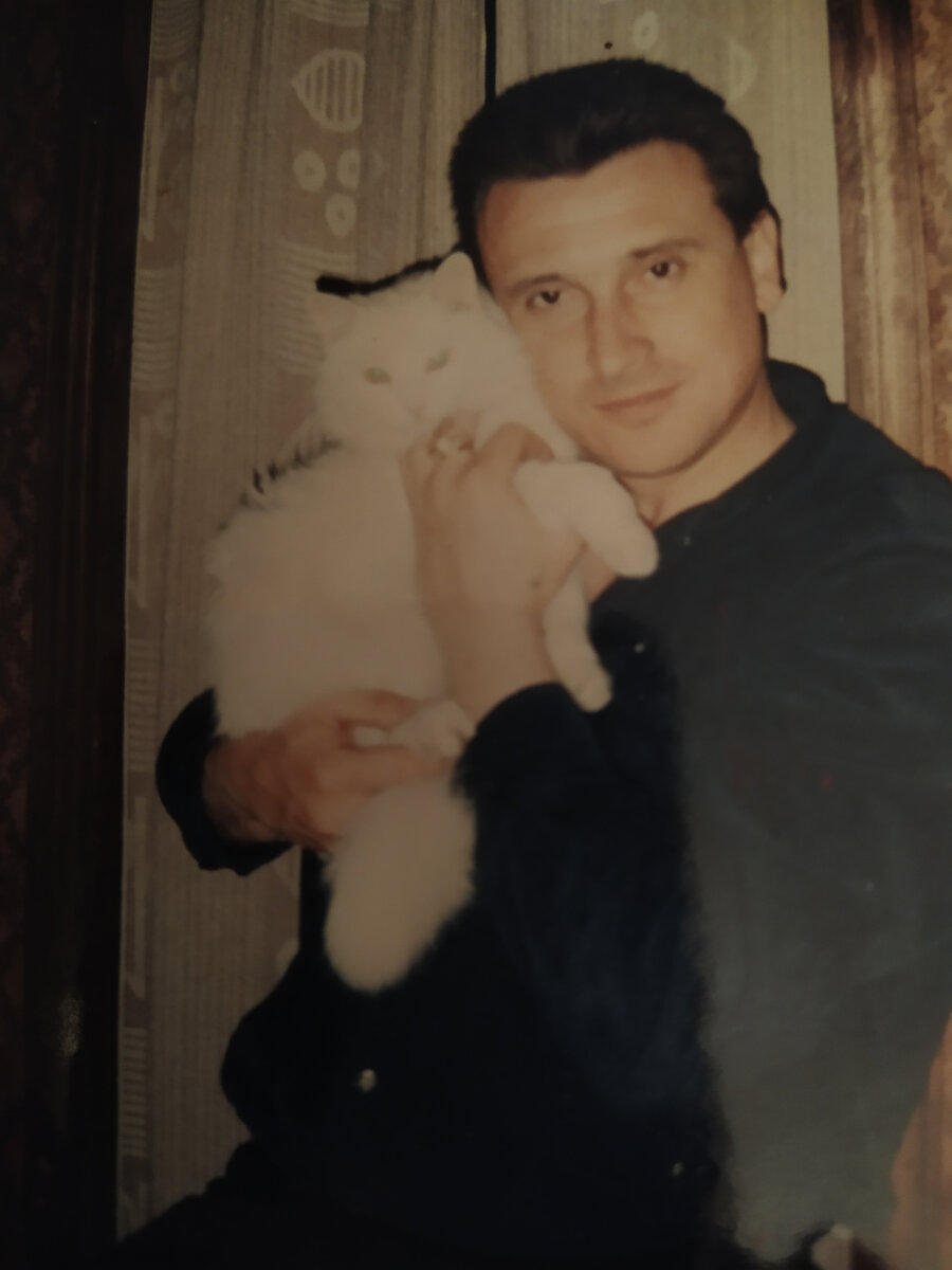 Фото из семейного альбома.