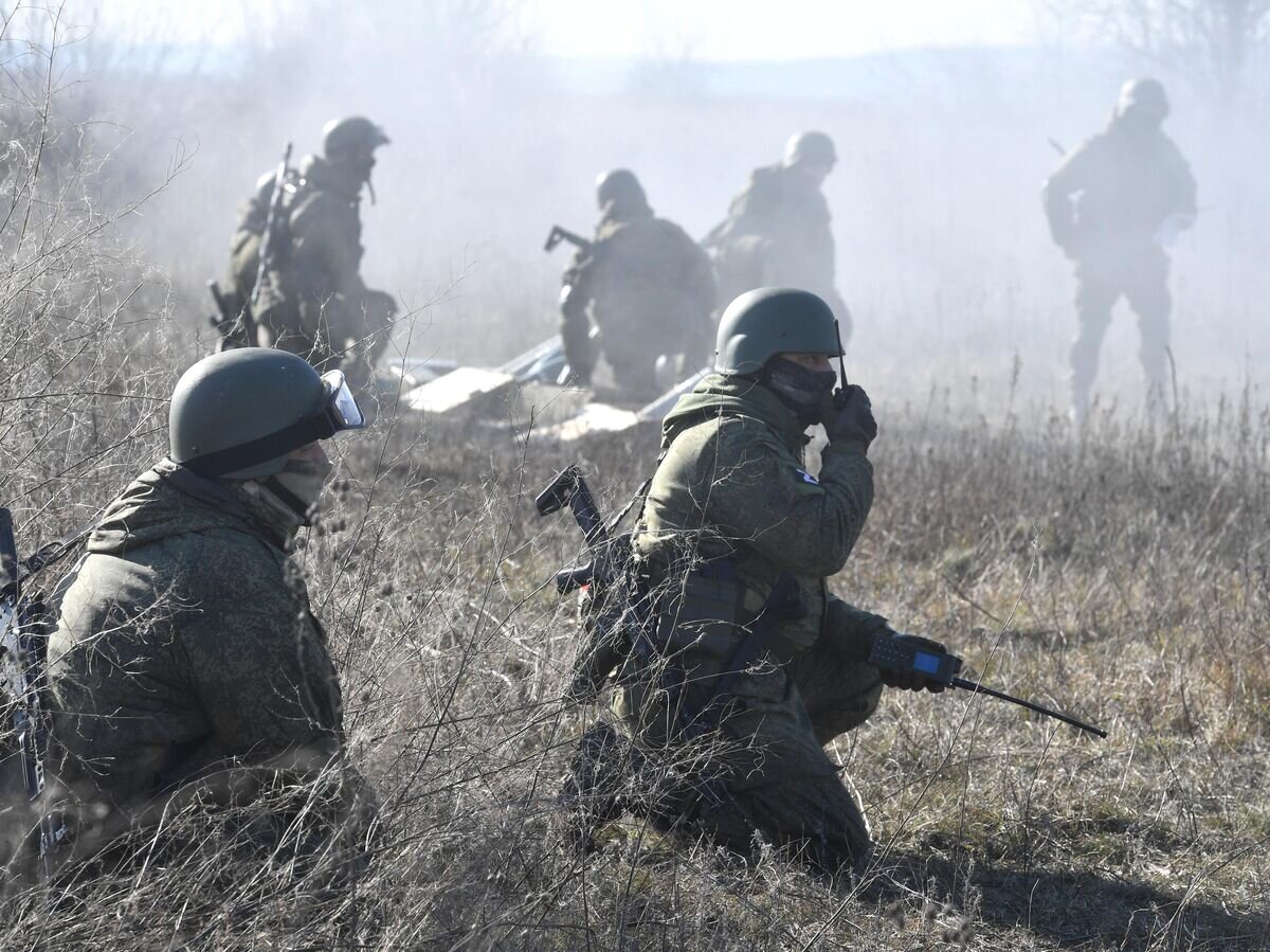    Российские военнослужащие в зоне проведения спецоперации© РИА Новости