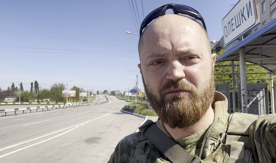    Военкор "Комсомольской правды" Александр Коц в городе Алешки. Александр КОЦ