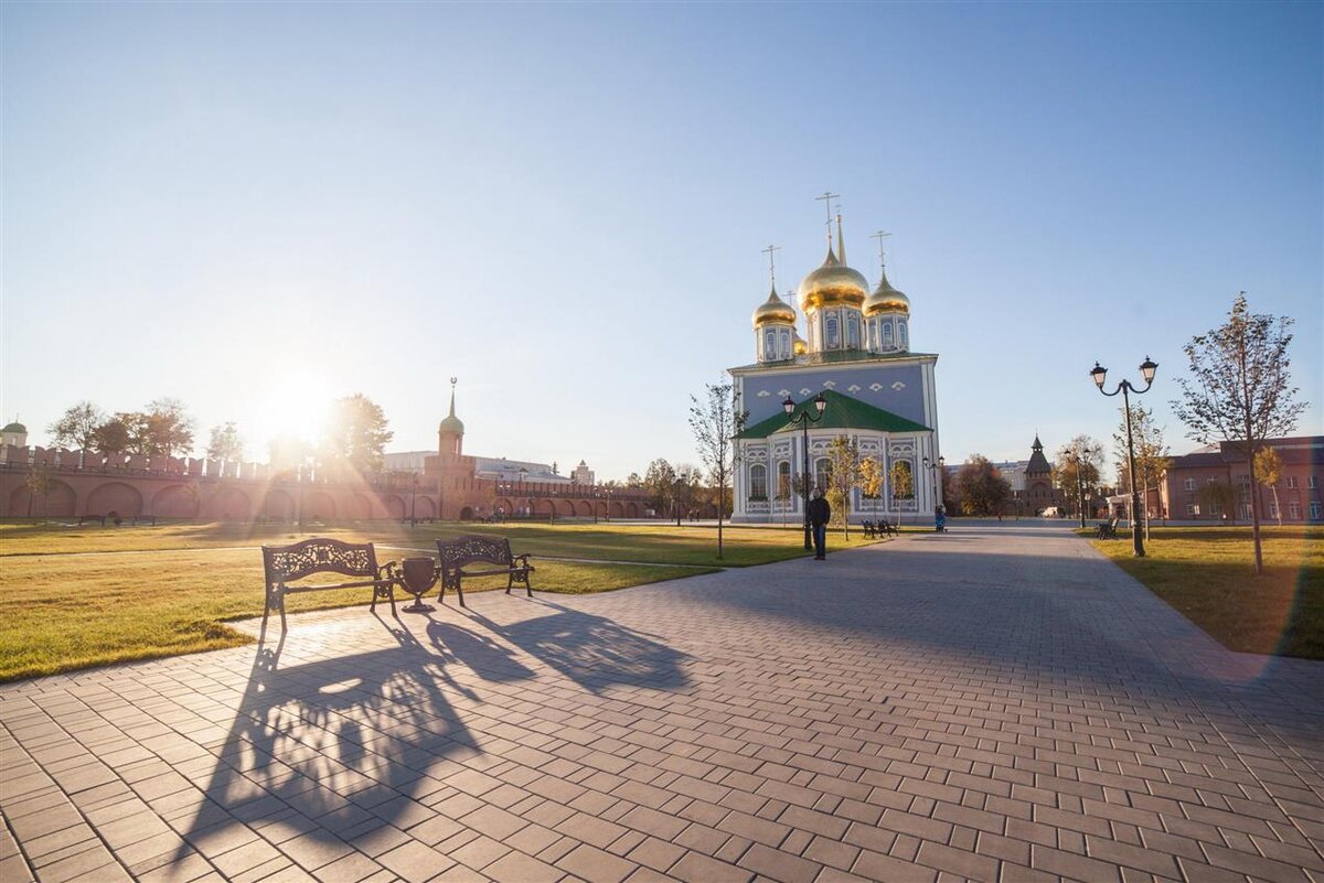 Фото тула сайт. Тула лето. Тульский Кремль парк вокруг. Тула летом. Тула туристический центр.