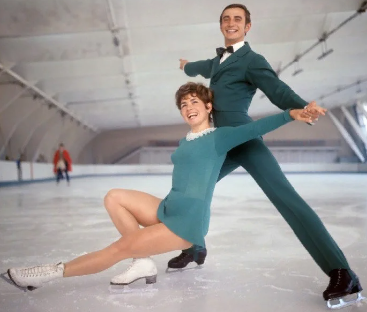 Скрин фото "Ретро. Тайны звёзд"