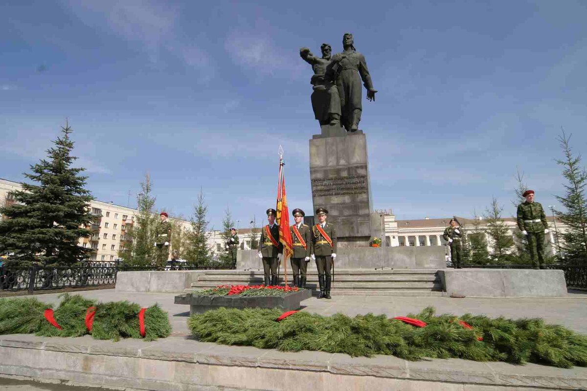  Памятник воинам Уральского добровольческого танкового корпуса, Екатеринбург