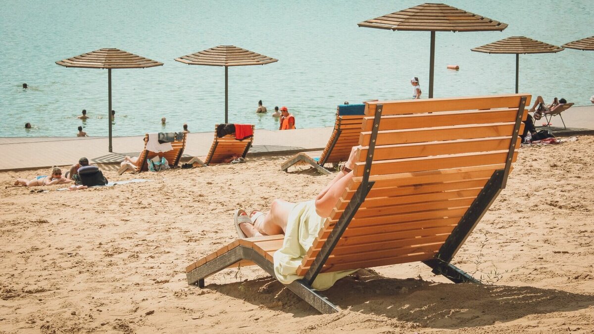     В Тюменской области теплая погода установится после 20 мая. По прогнозам Гисметео, на ближайшее неделе температура воздуха ночью будет составлять -1…+7, днем +16…+19.