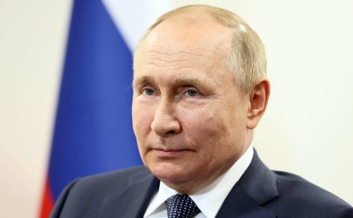    Путин уточнил условия упрощенного гражданства для служивших в ВС РФ иностранцев