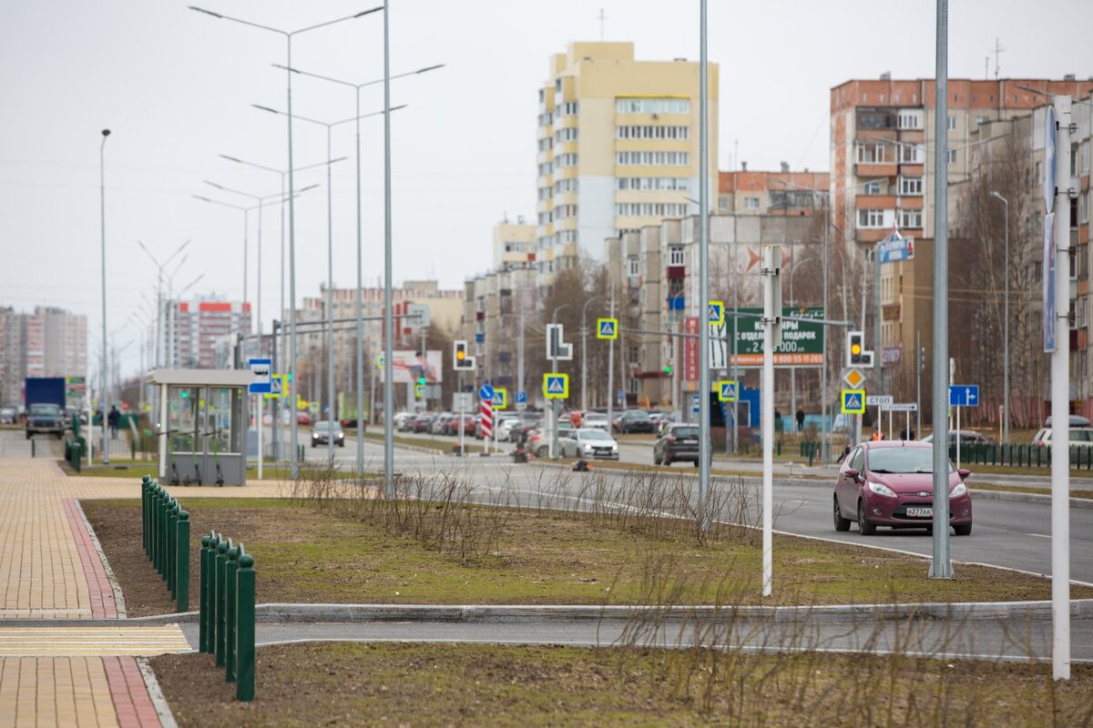    В Сургуте скорректировали режим работы светофора на новом участке дороги