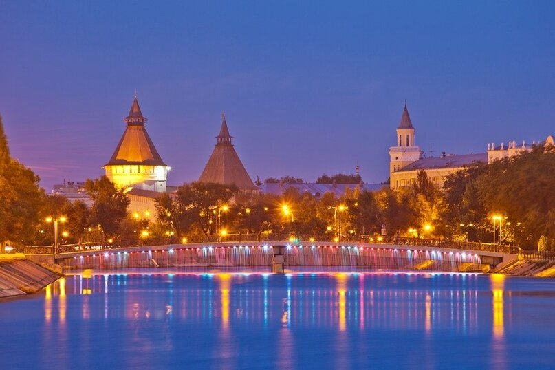 Мост Дружбы. Астрахань. Фотобанк Лори.