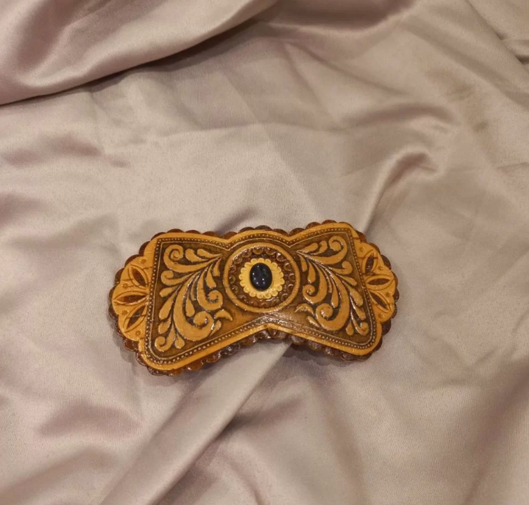 заколка из бересты