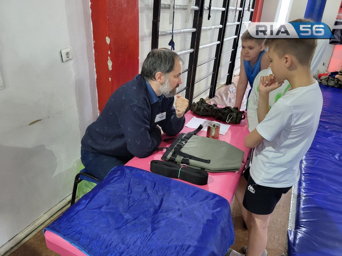  📷    В Оренбурге прошел областной турнир по тайскому боксу в поддержку СВО и наших бойцов Кристина Просвиркина