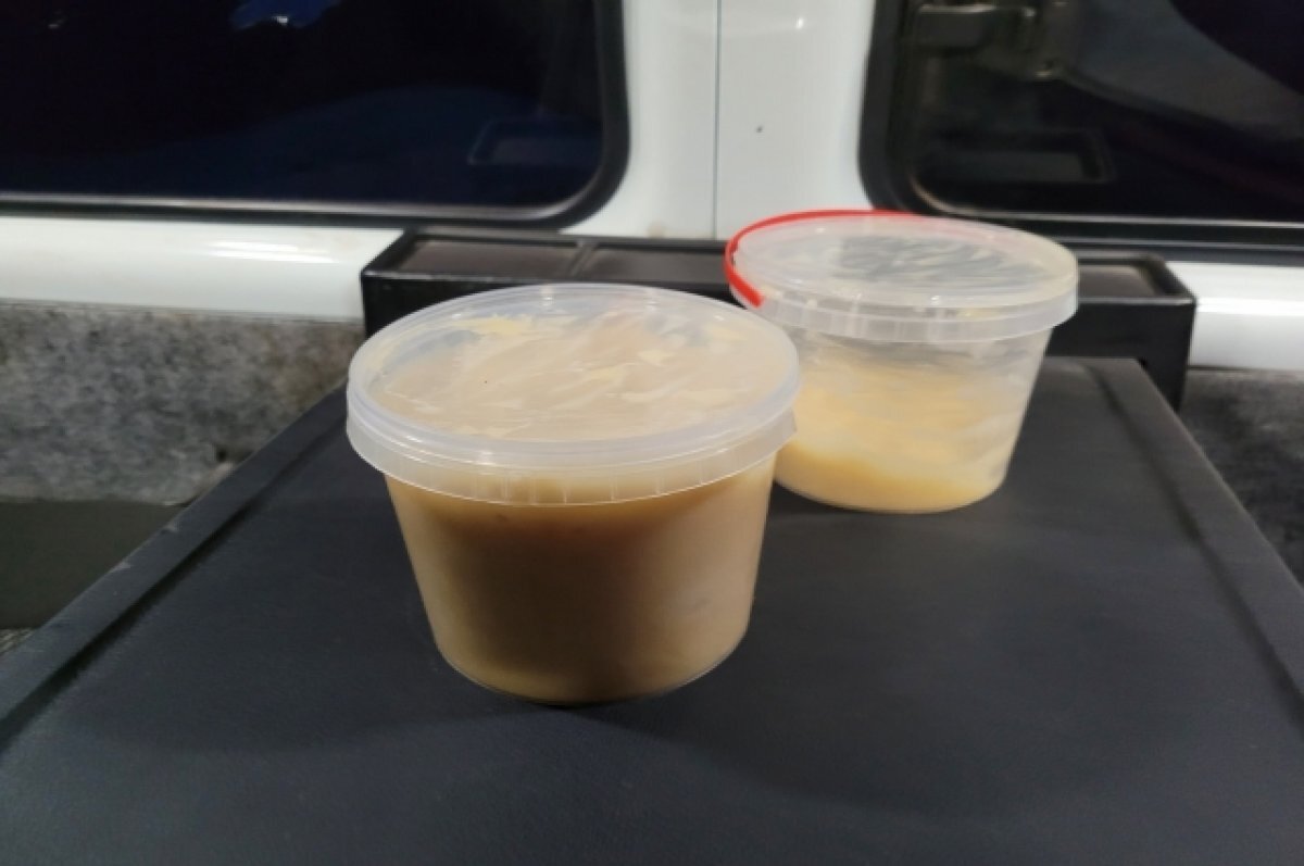    Часть похищенного мёда полицейским удалось вернуть владелице.