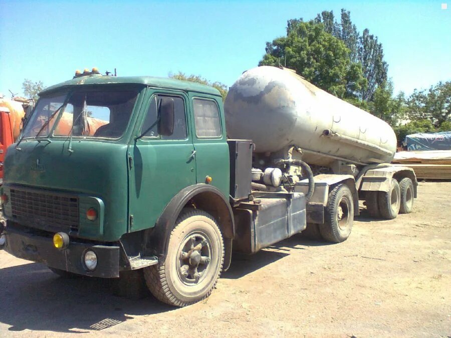 маз 503 самосвал кабина. маз 5429. маз 6430 бензовоз. круглый маз. 64226 маз тягач.