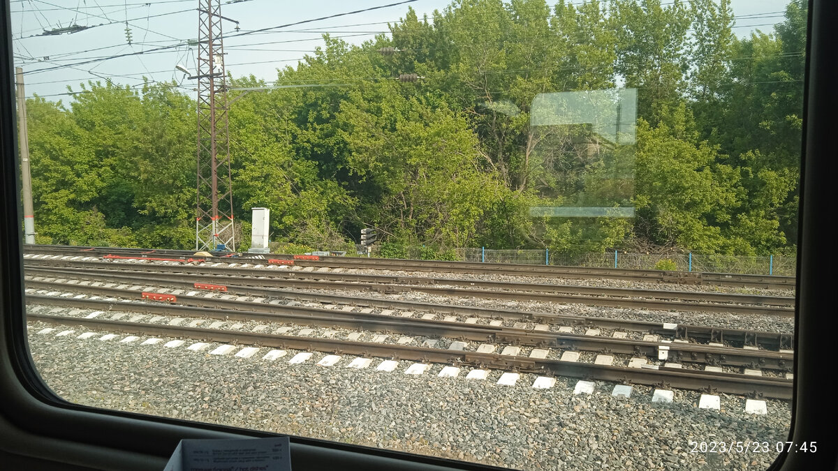 Вид из окна где-то за полчаса до прибытия в НН