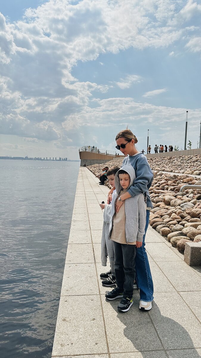 Обустройство набережной возле воды