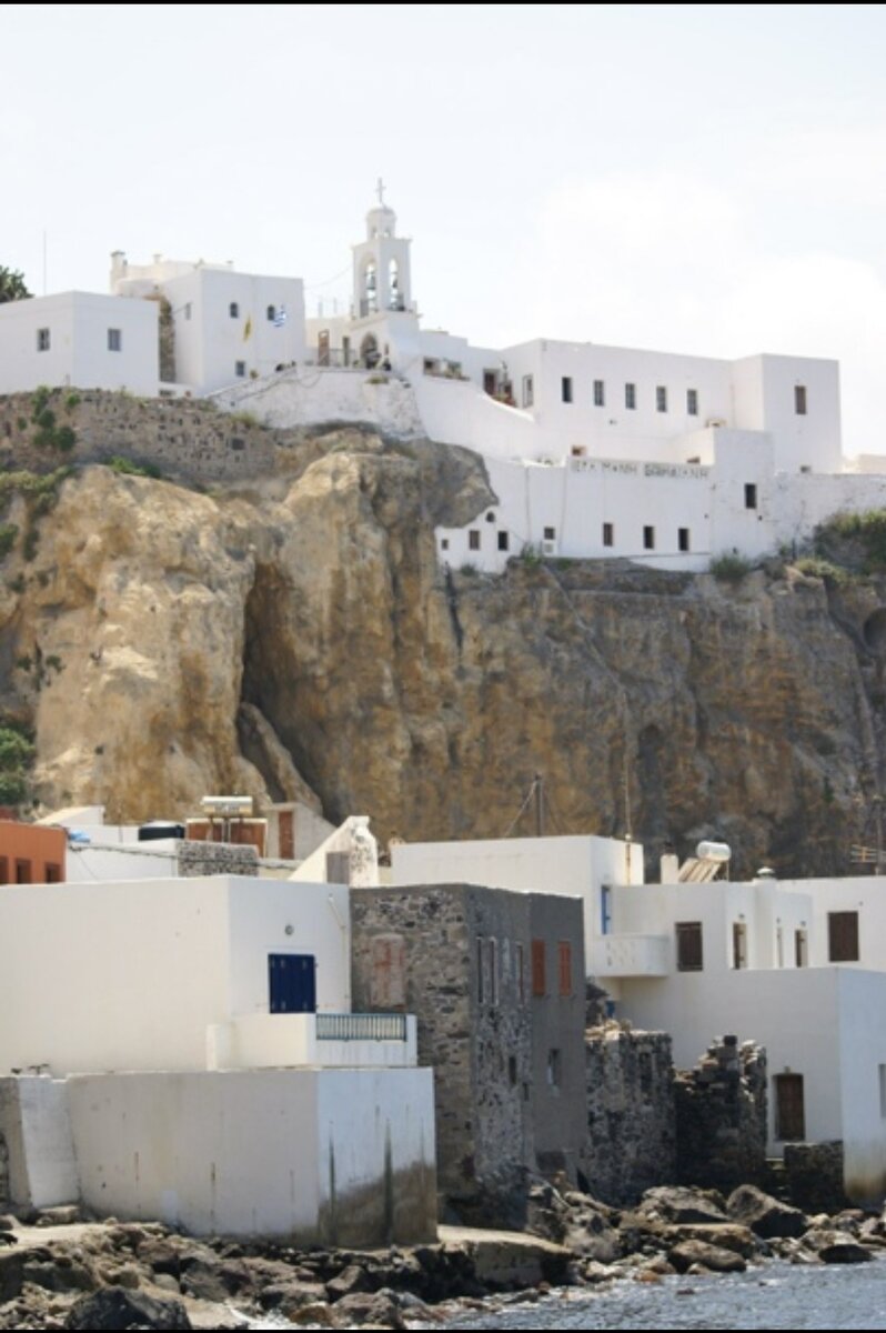 Церковь Панагия Специалисты, о. Ни Сирос. Фото автора