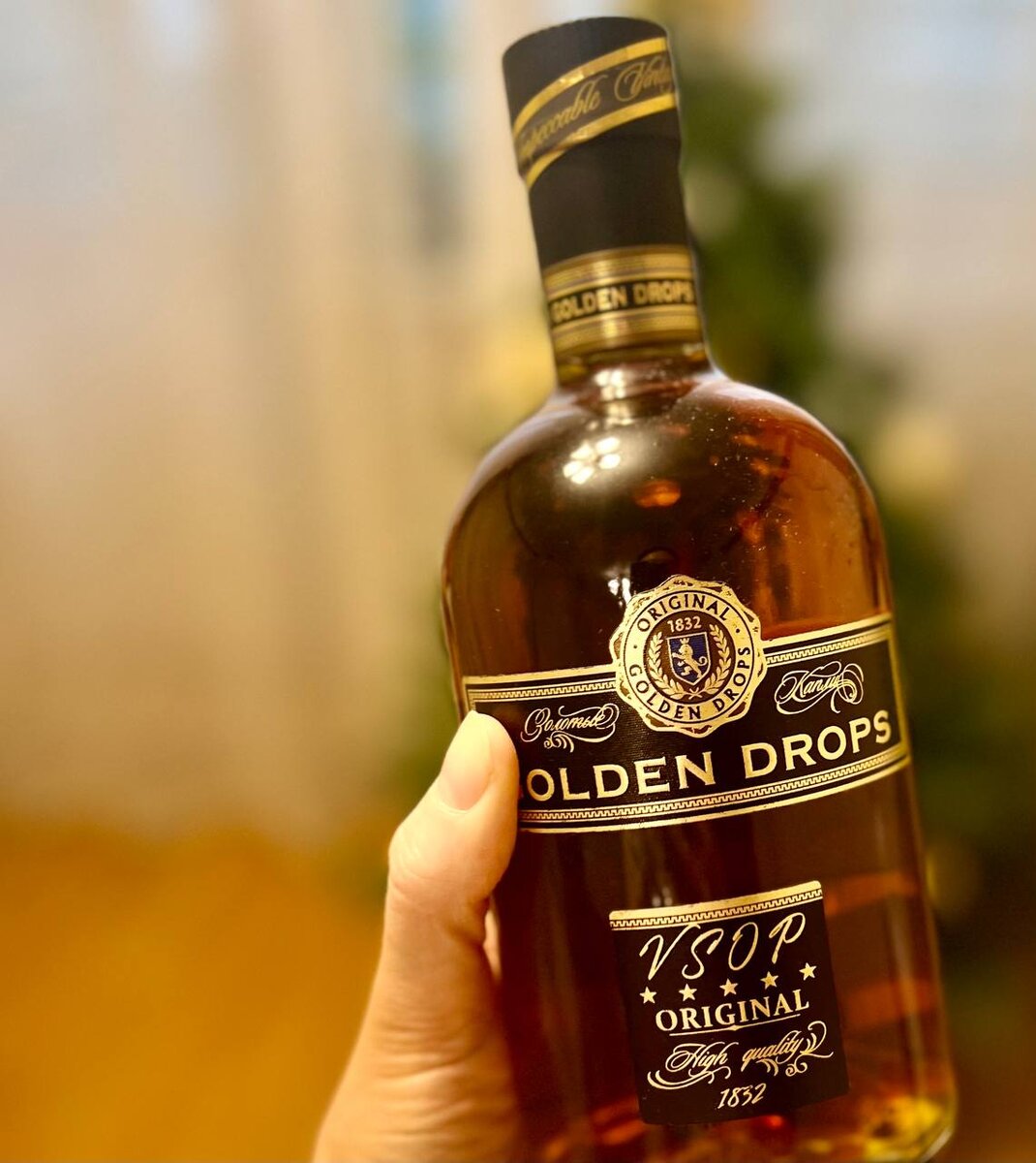 Коньяк Golden Drops.