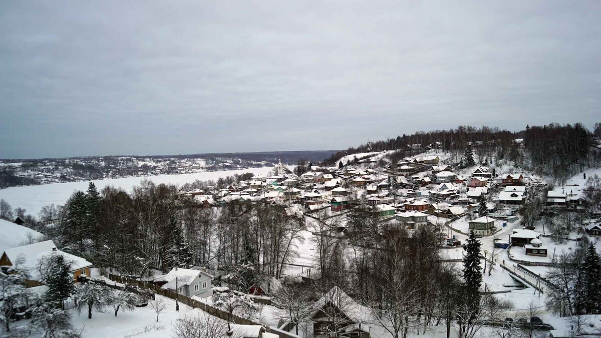Зимняя панорама Плёса.