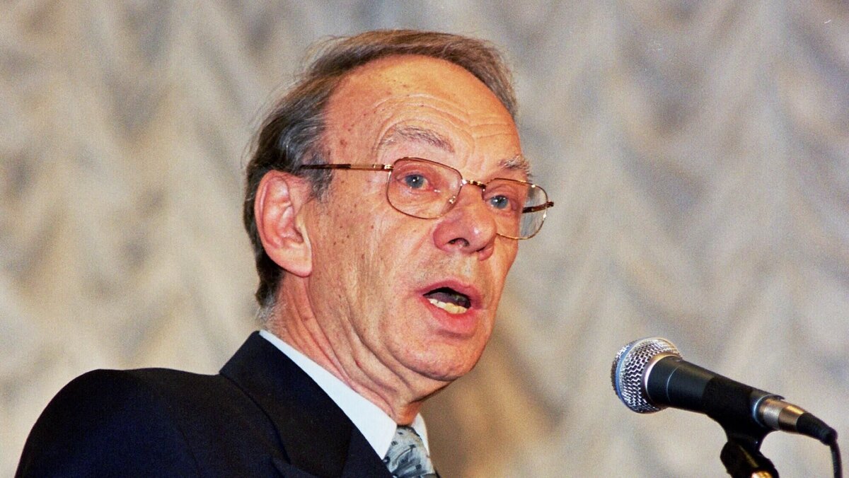    Алексей Баталов