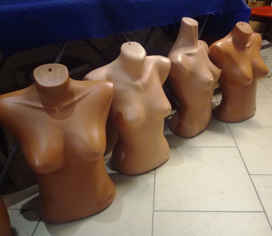 Мой манекен без пули в шее