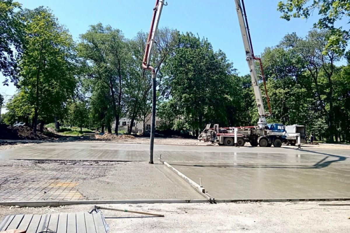    В Староминском районе Кубани по нацпроекту благоустраивают парк