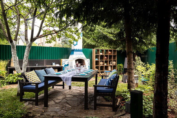 «Русская печка и рисунки на стенах!» - как выглядит дача Наташи ...