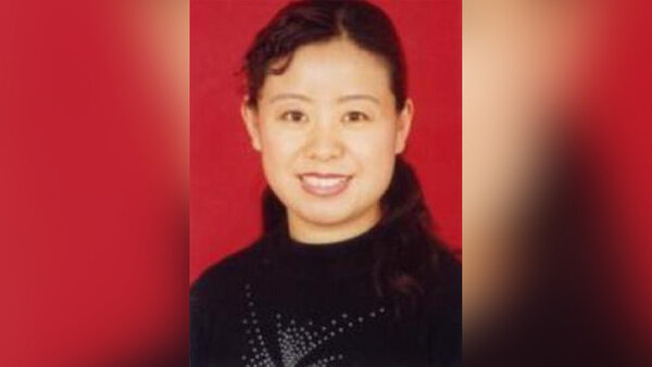 Первая супруга Си Цзиньпина Кэ Линлин. Фото © therealchina.org