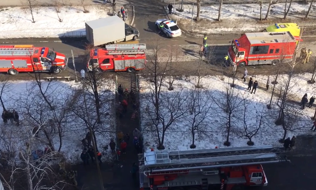 На пожаре в тюменской многоэтажке пострадали три человека