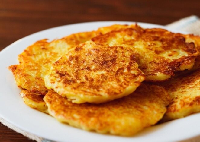Драники - настоящие белорусские, какими они должны быть. И 3 ...