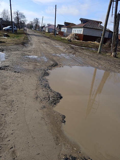 Чуть подальше))