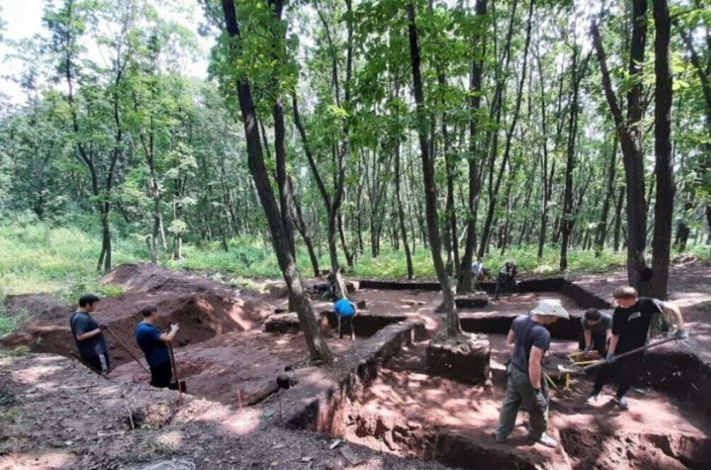    Краснояровское городище. Раскопки. Фото Романа Винокурова